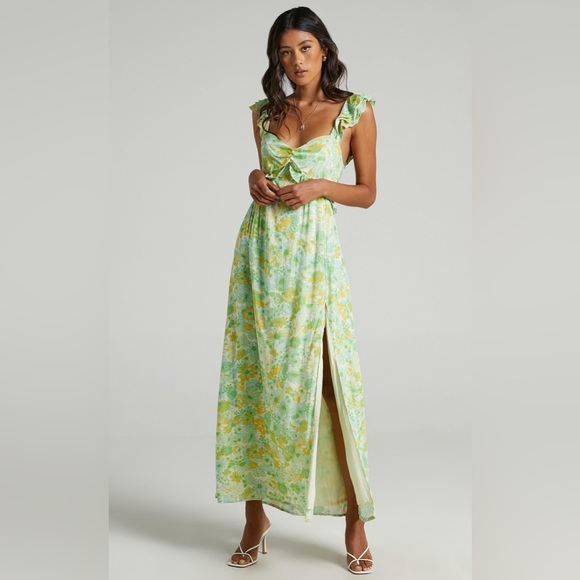 Showpo. Dresses & Skirts - Showpo Green Floral Maxi Dress